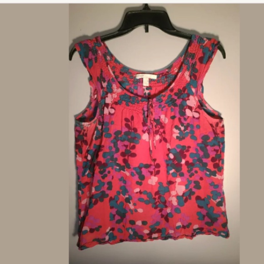 Old Navy Tank Top Medium Sleeveless Cami Blouse